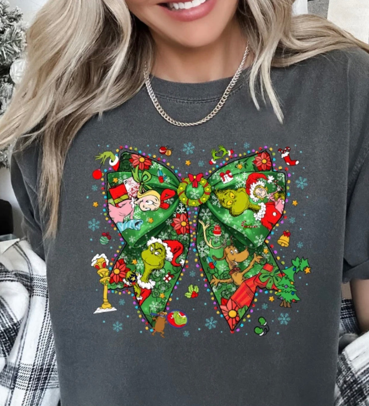Christmas Grinch Bow Tee