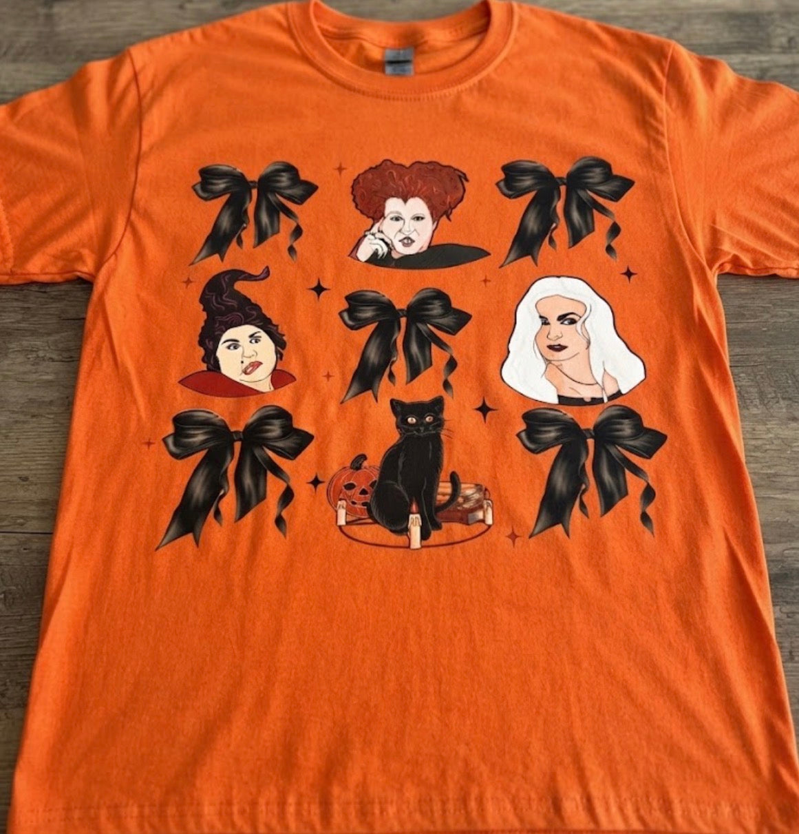 Hocus Pocus Bow Tee